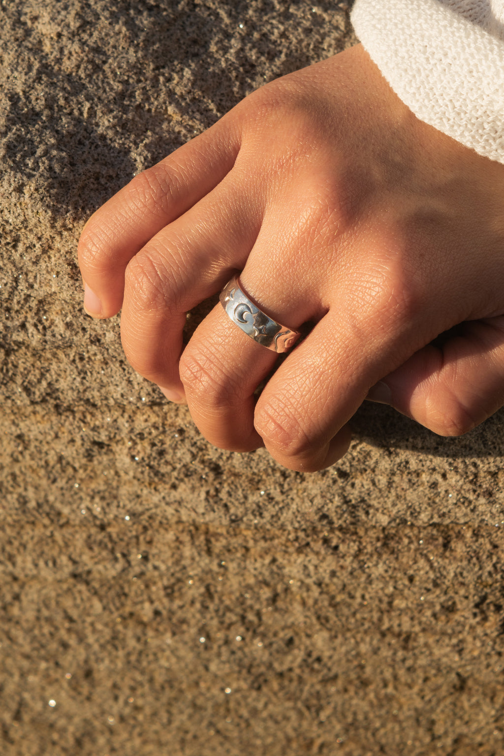 Moon ring