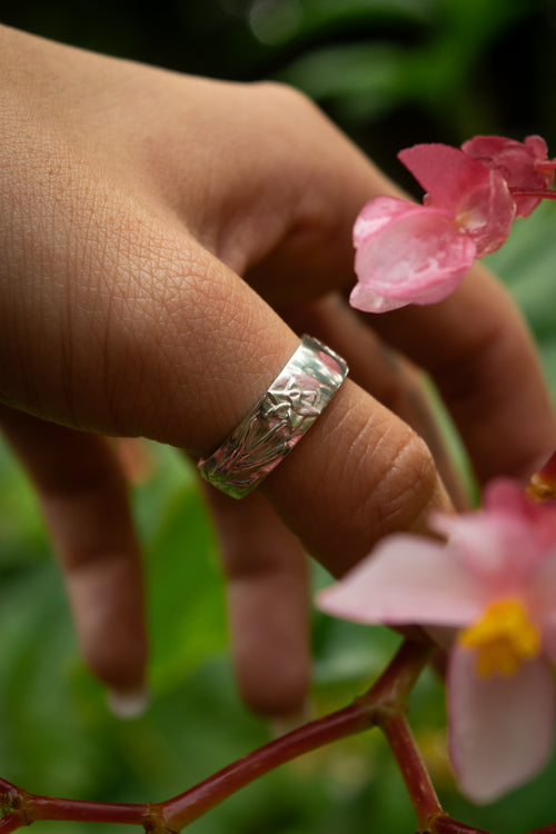 Daffodil & Tulip Ring