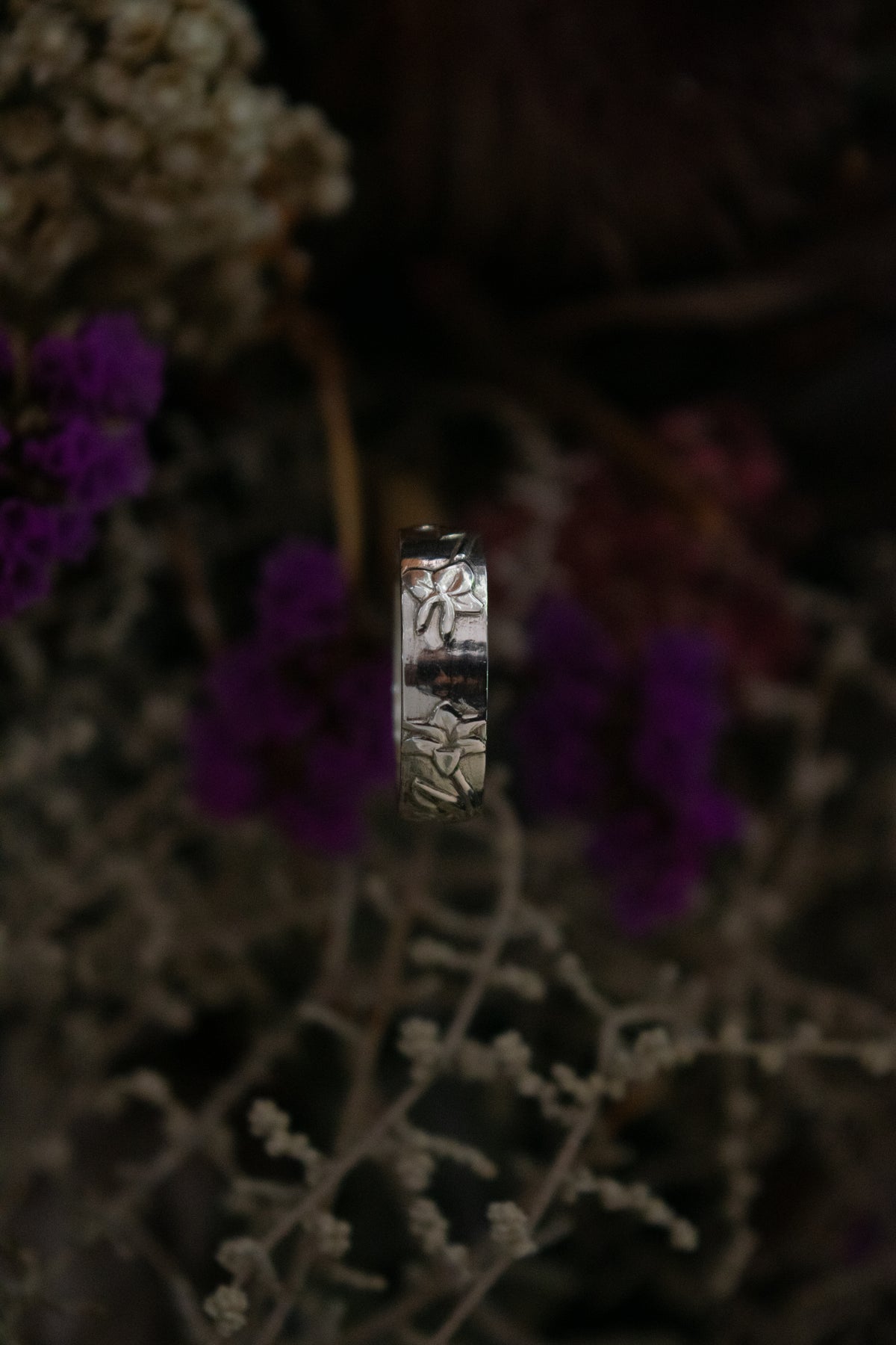 Lily & Iris Ring