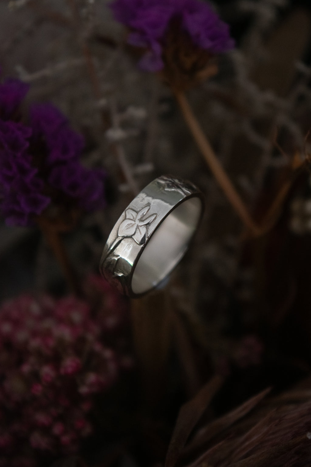 Lily & Iris Ring