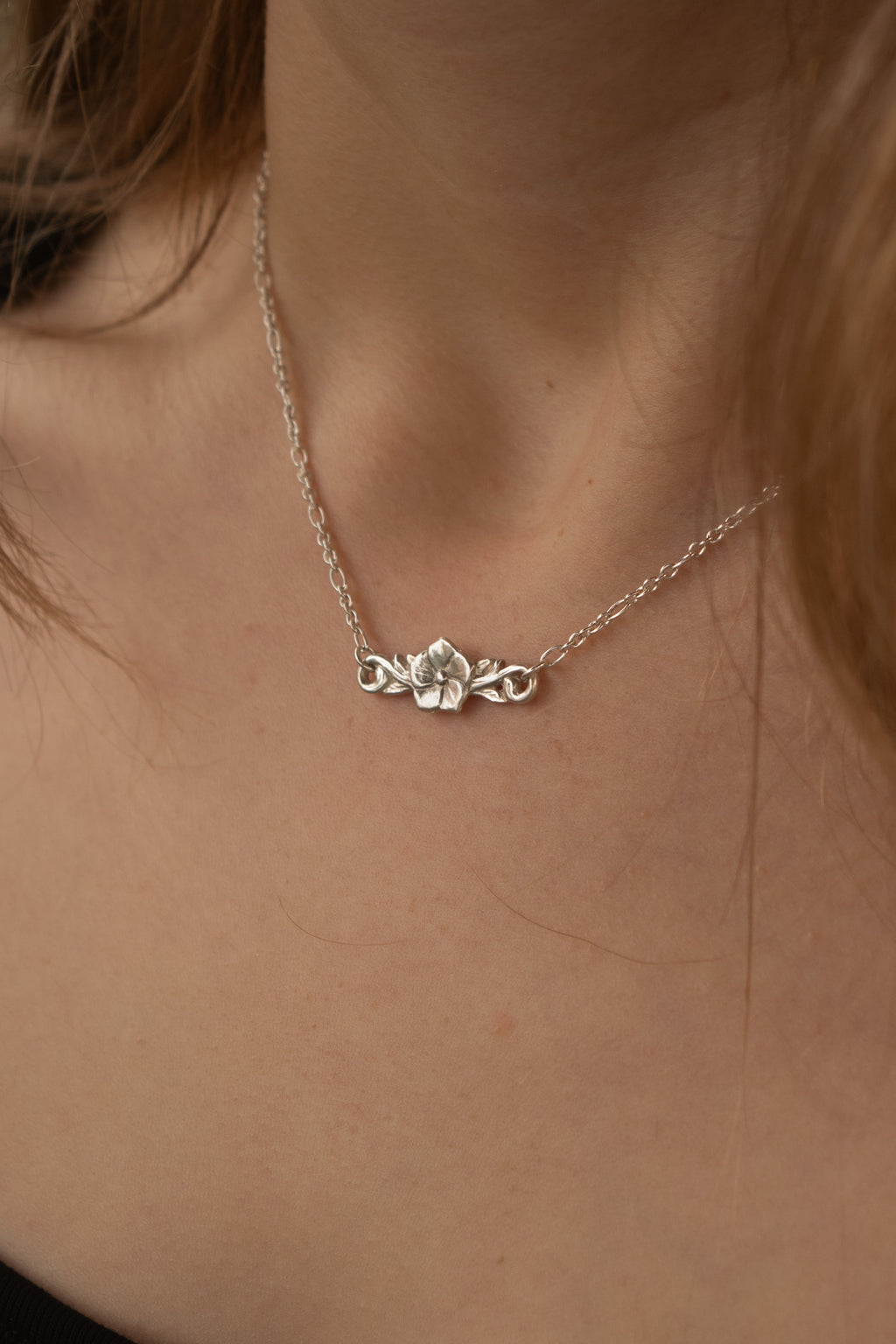 Flora necklace