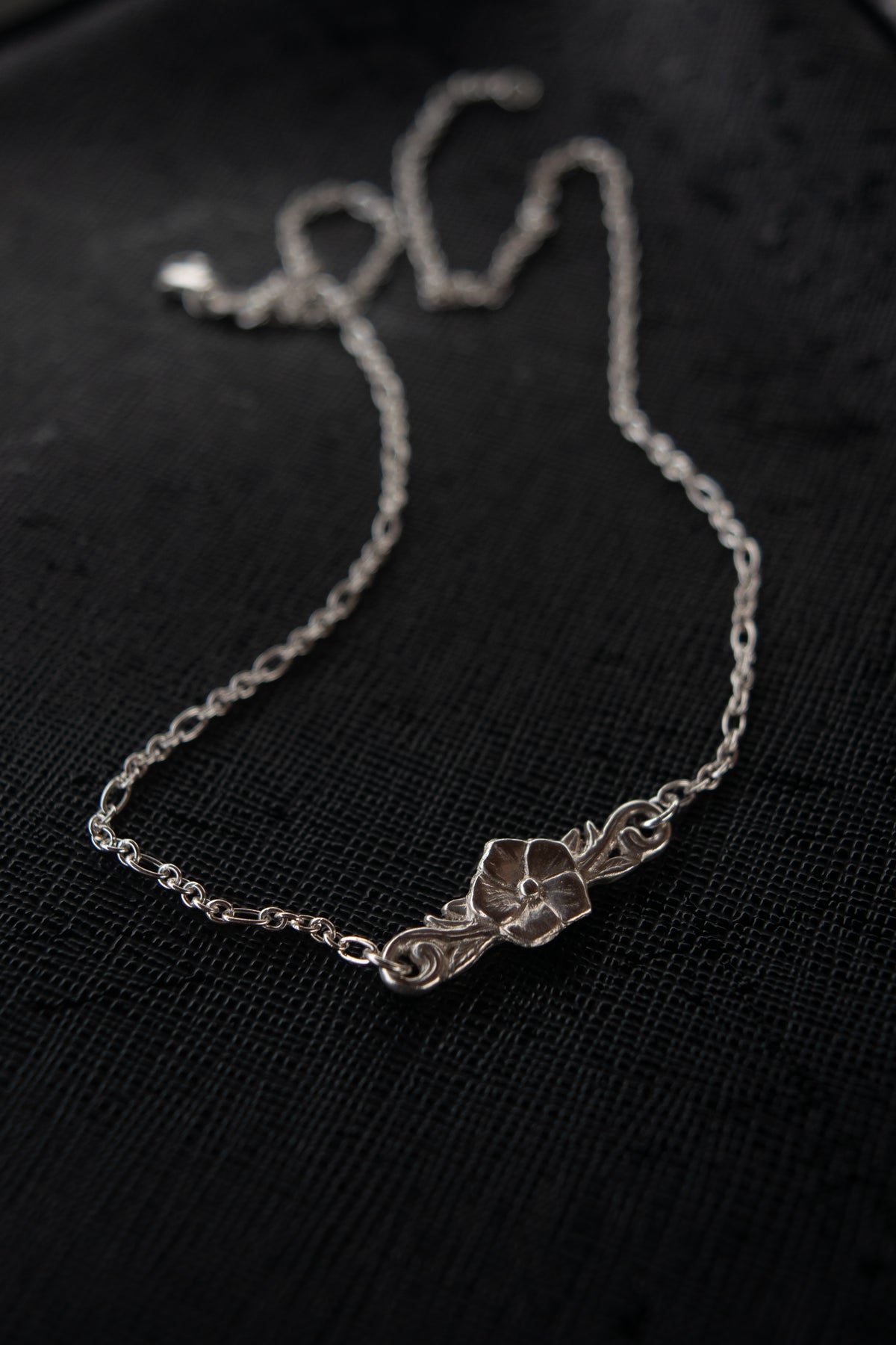 Flora necklace